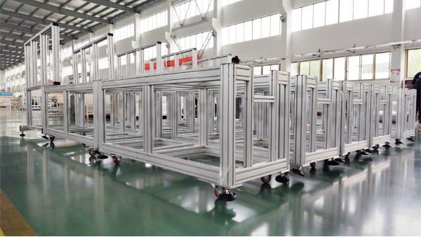 鋁型材：塑造未來(lái)工業(yè)的基石